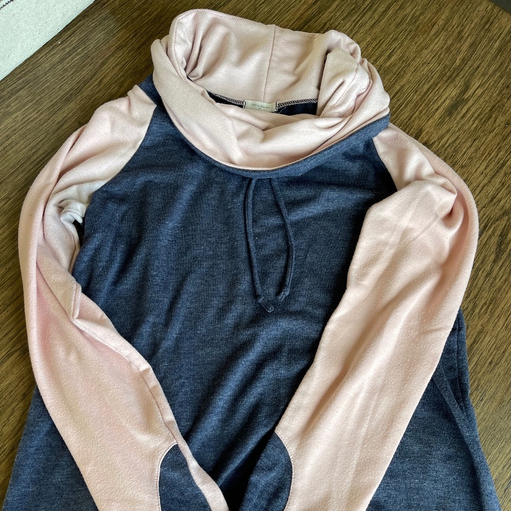 12PM by Mon Ami Sweater